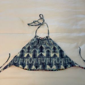 Billabong bikini top